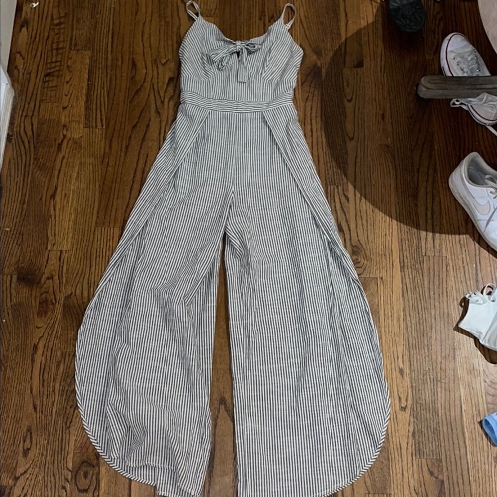 Striped Romper - Picture 2 of 6